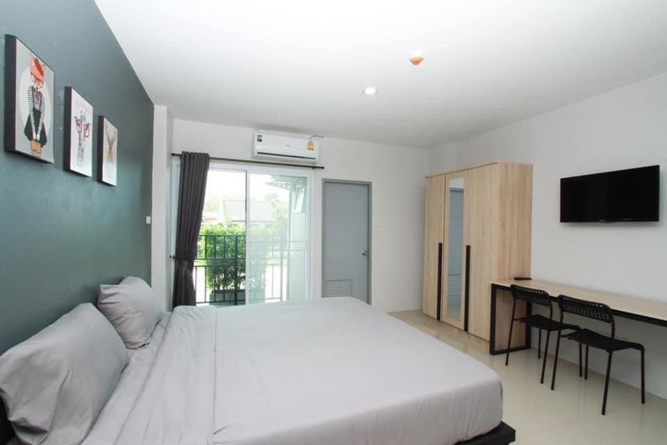 Around Loei Apartment Exterior photo